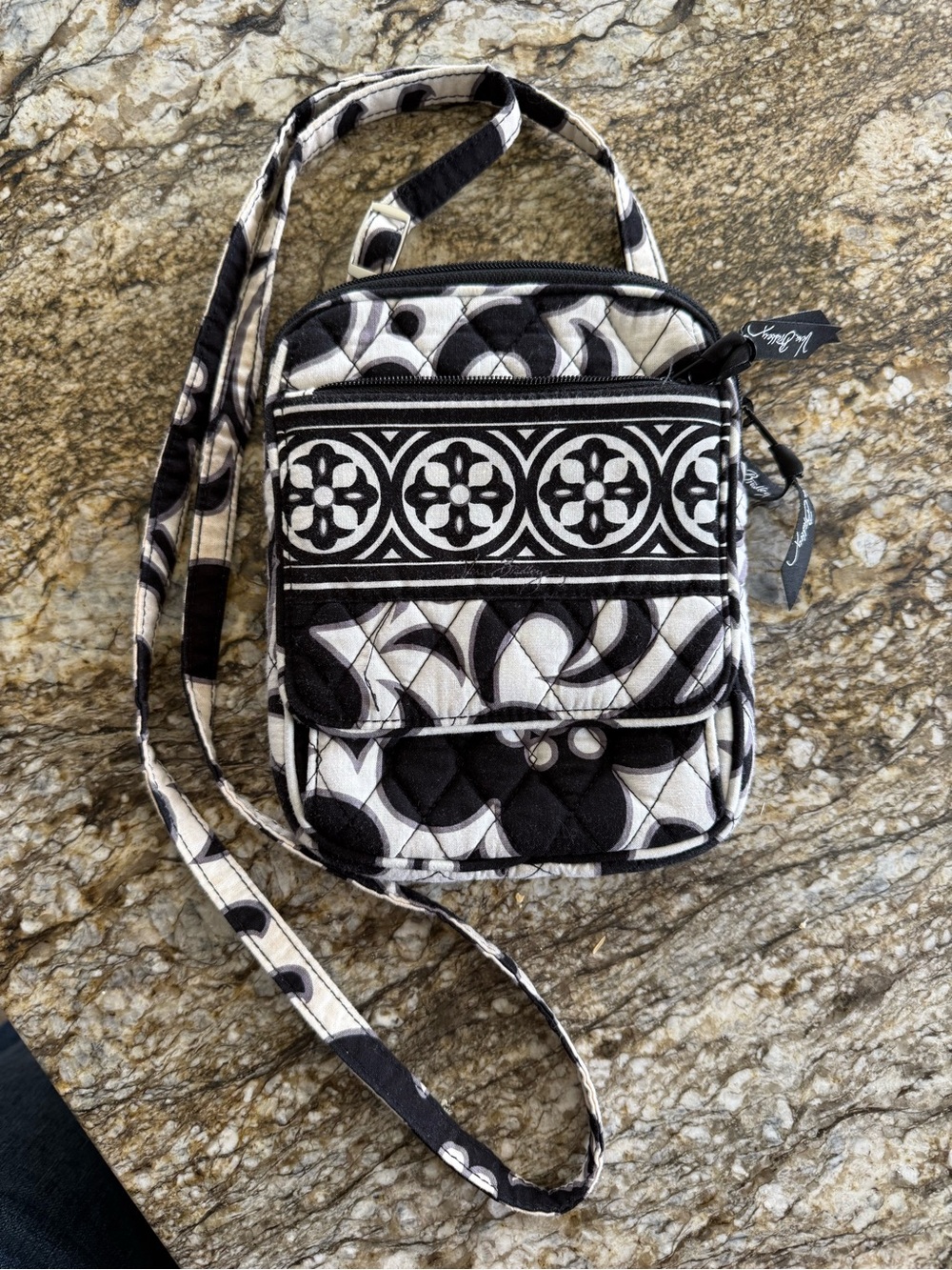 Vera Bradley Black & White Quilted Pattern Crossbody